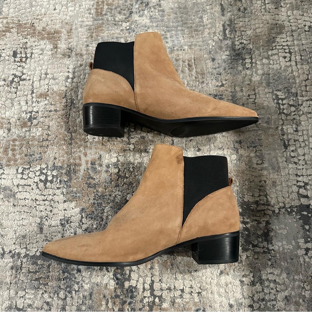 Halogen Camel and Black Ankle Booties